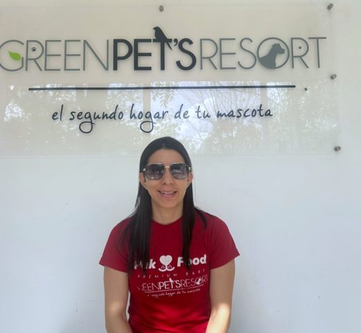 Blanca, cuidadora de perros en Green Pets Resort